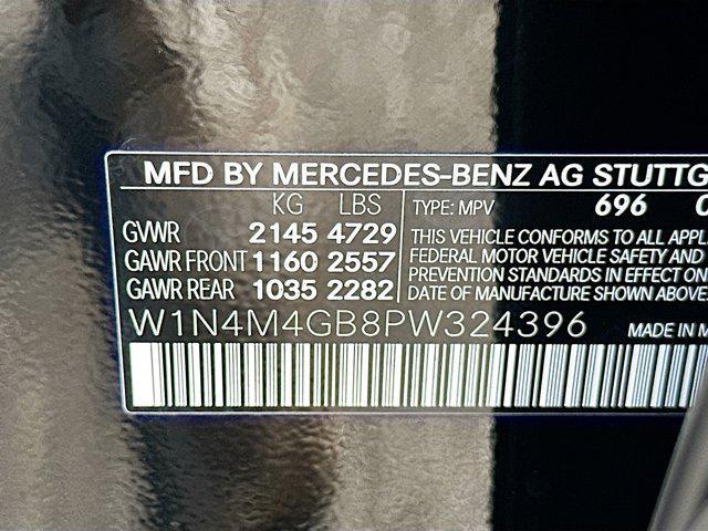 Photo of 2023 Black Mercedes-Benz GLB 250