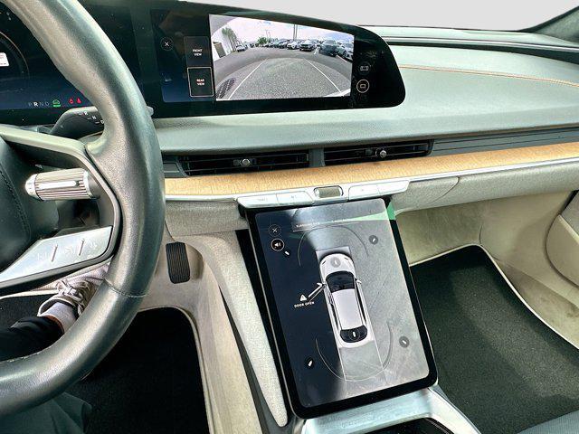 Photo of 2023 Stellar White Metallic Lucid Air