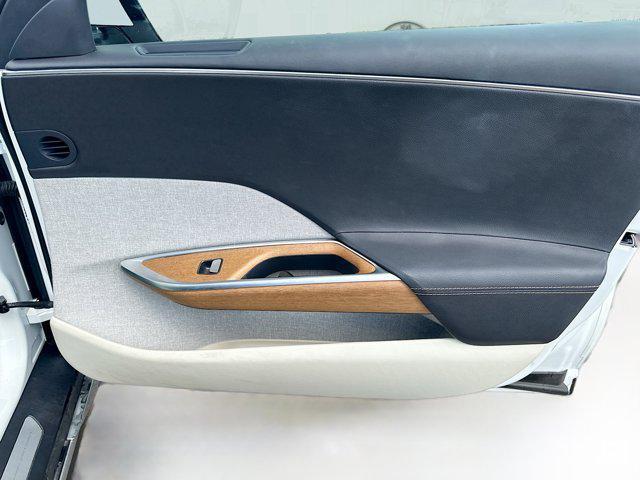 Photo of 2023 Stellar White Metallic Lucid Air