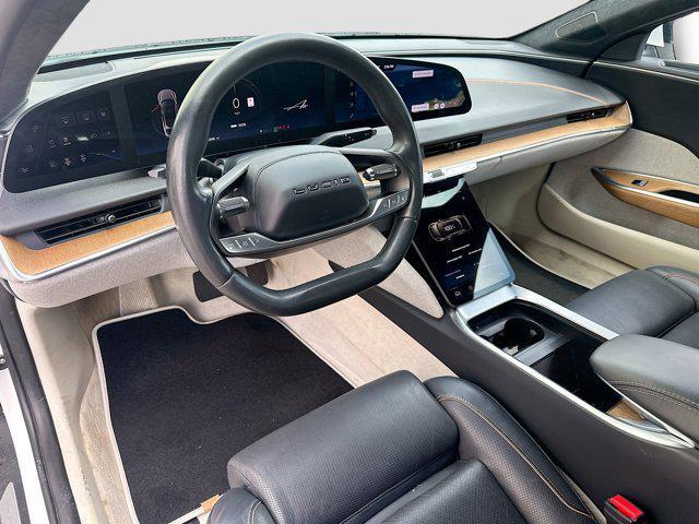 Photo of 2023 Stellar White Metallic Lucid Air