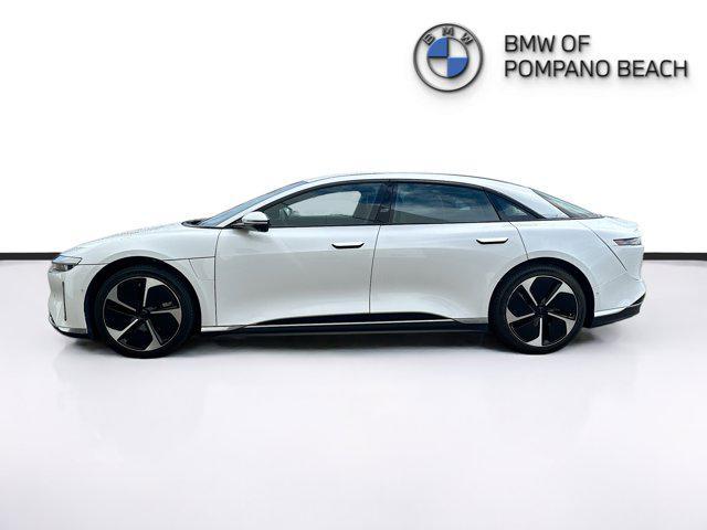 Photo of 2023 Stellar White Metallic Lucid Air