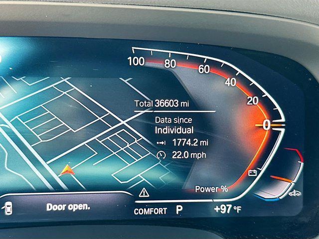 Photo of 2022 Alpine White BMW X5