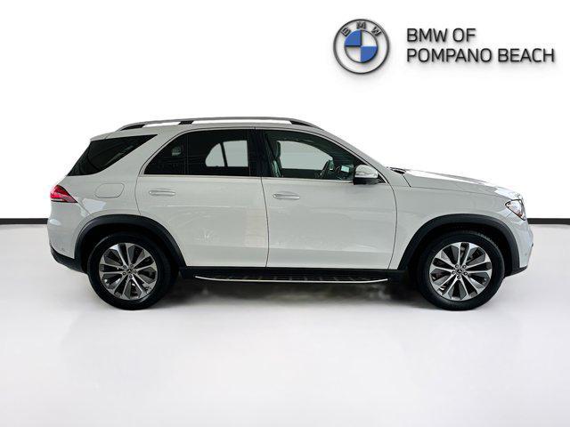 Photo of 2022 White Mercedes-Benz GLE 350