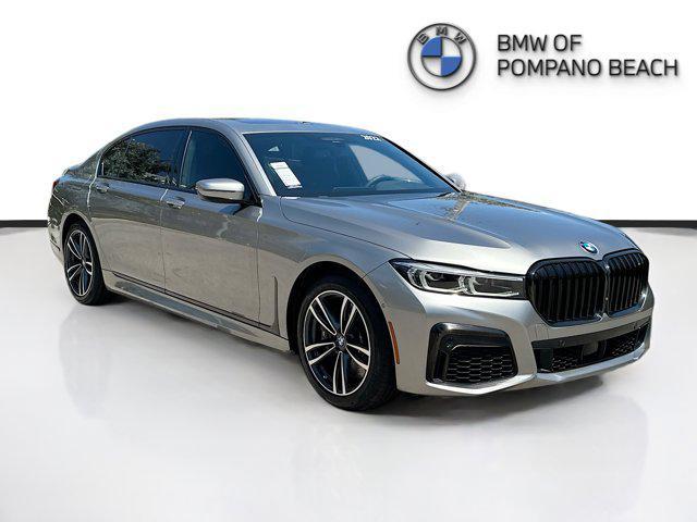 2022 BMW 750