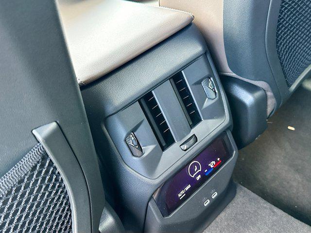 Photo of 2025 Black Sapphire Metallic BMW X3