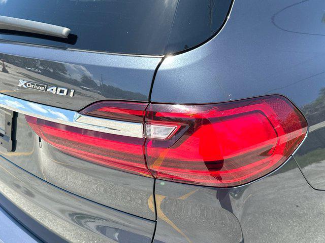 Photo of 2022 Arctic Grey Metallic BMW X7
