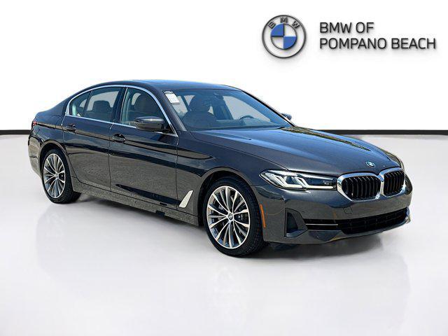 Photo of 2022 Dark Graphite Metallic BMW 540