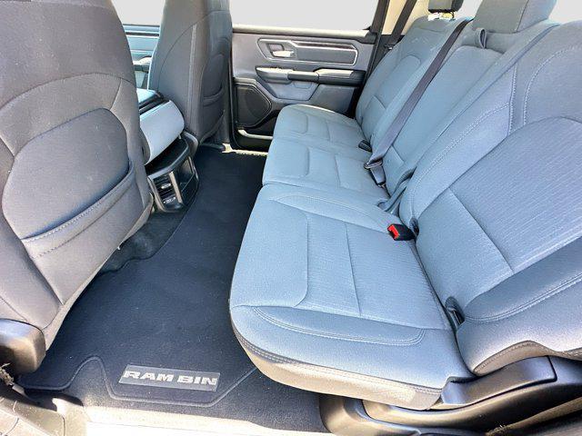 Photo of 2020 Diamond Black Crystal Pearlcoat RAM 1500