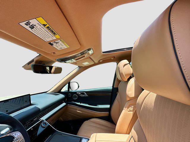 Photo of 2021 Uyuni White Genesis GV80