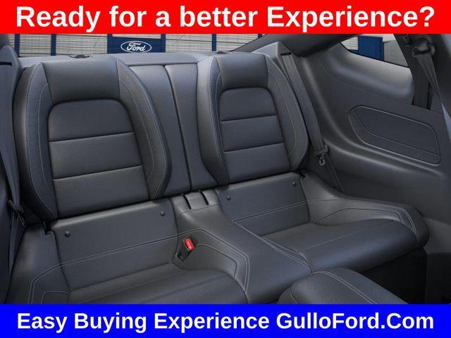 Photo of 2025 Oxford White Ford Mustang