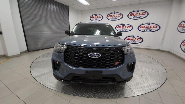Photo of 2025 Vapor Blue Metallic Ford Explorer