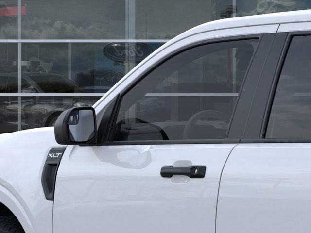 Photo of 2025 Oxford White Ford Maverick