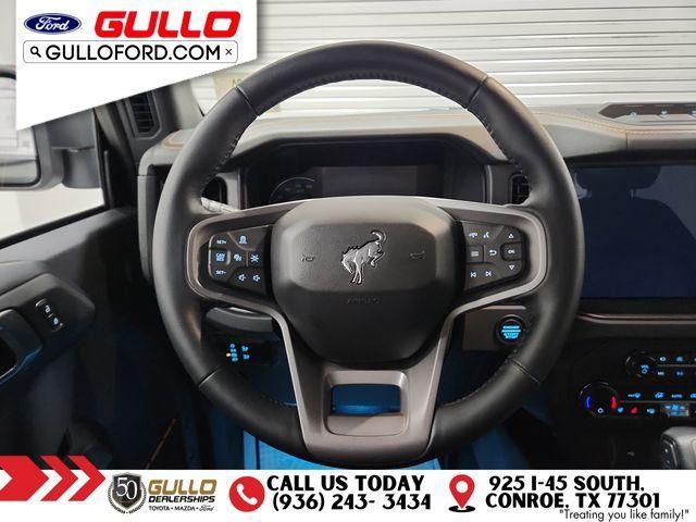 Photo of 2024 Oxford White Ford Bronco