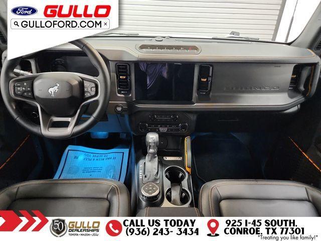Photo of 2024 Oxford White Ford Bronco