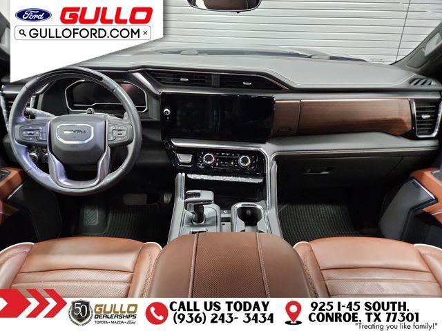 Photo of 2024 Onyx Black GMC Sierra 1500