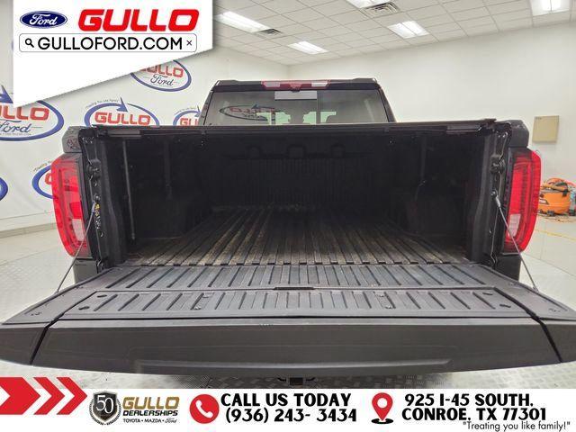 Photo of 2024 Onyx Black GMC Sierra 1500