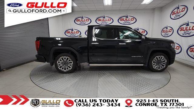 Photo of 2024 Onyx Black GMC Sierra 1500