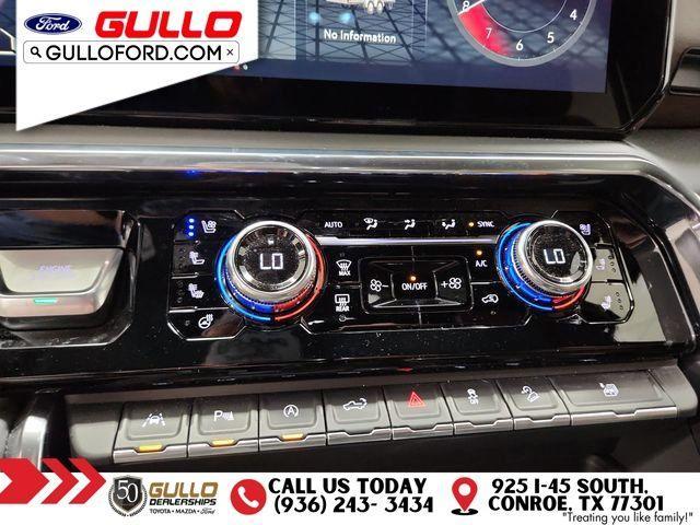 Photo of 2024 Onyx Black GMC Sierra 1500