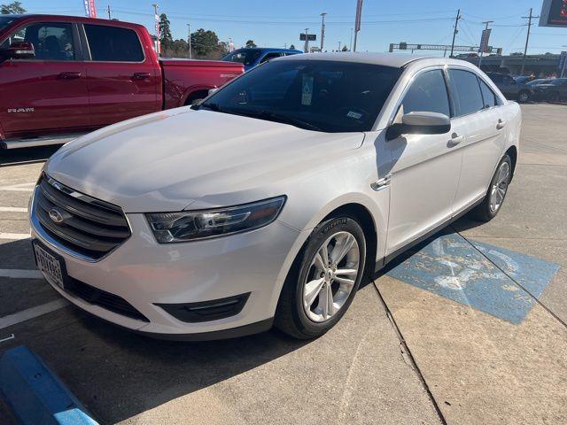 2016 Ford Taurus