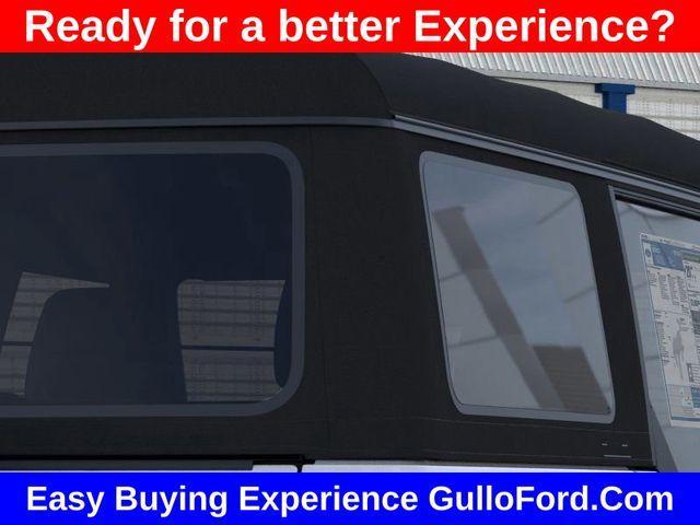 Photo of 2025 Oxford White Ford Bronco
