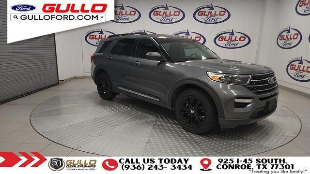 Photo of 2021 Carbonized Gray Metallic Ford Explorer