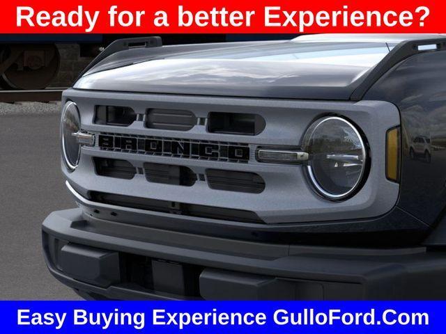 Photo of 2025 Shadow Black Ford Bronco