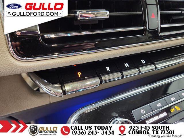 Photo of 2023 Radiance Metallic Lincoln Navigator L