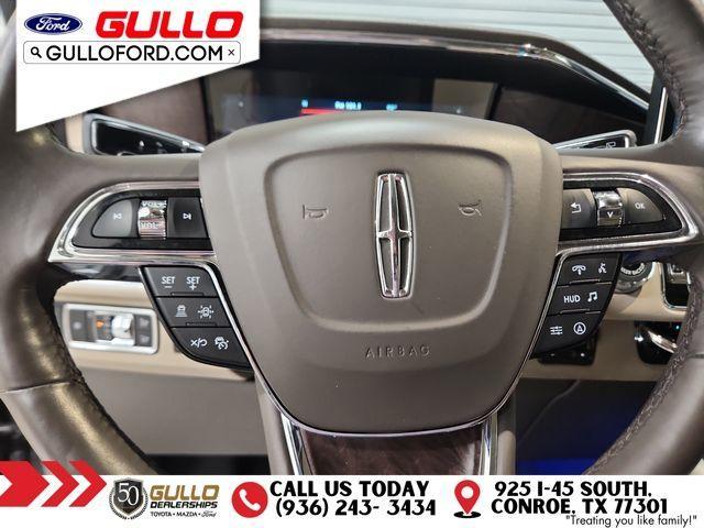 Photo of 2023 Radiance Metallic Lincoln Navigator L