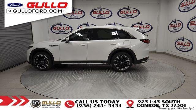 Photo of 2024 Rhodium White Metallic Mazda CX-90 PHEV