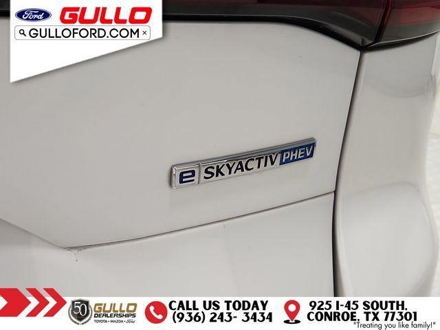 Photo of 2024 Rhodium White Metallic Mazda CX-90 PHEV