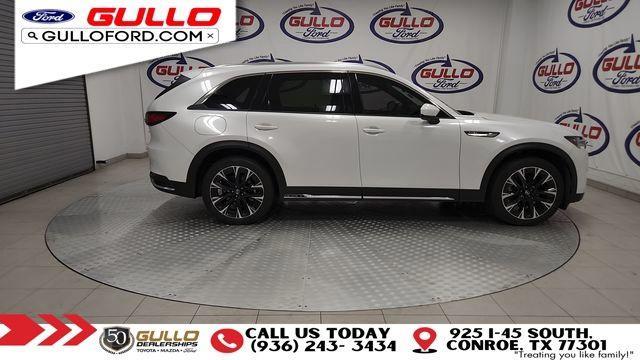 Photo of 2024 Rhodium White Metallic Mazda CX-90 PHEV
