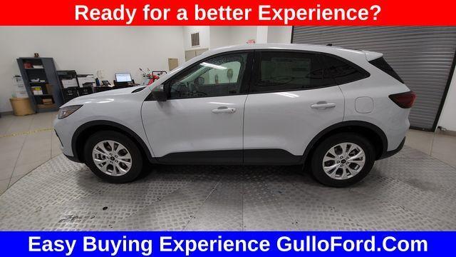 Photo of 2025 Space Silver Ford Escape