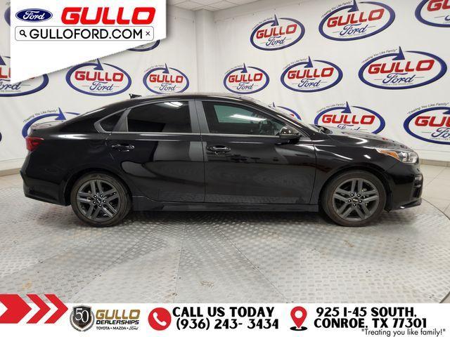 Photo of 2021 Aurora Black Pearl Kia Forte