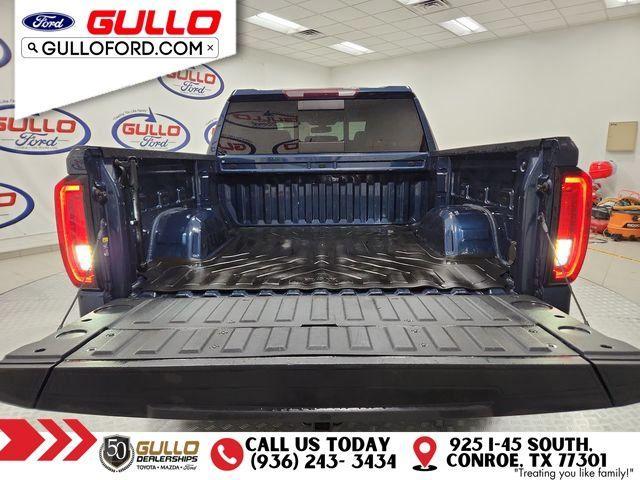 Photo of 2021 Pacific Blue Metallic GMC Sierra 1500