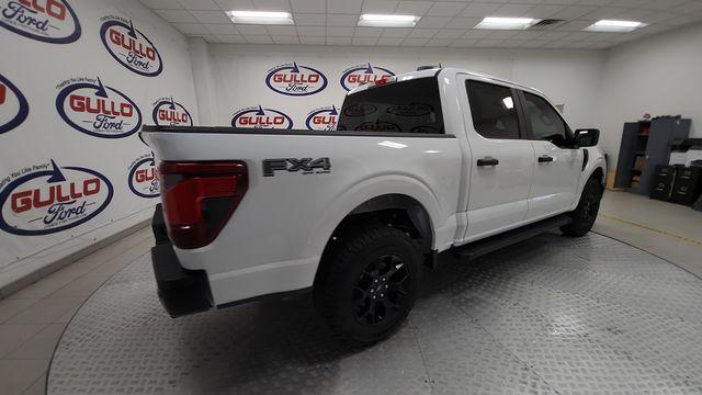 Photo of 2025 Oxford White Ford F-150
