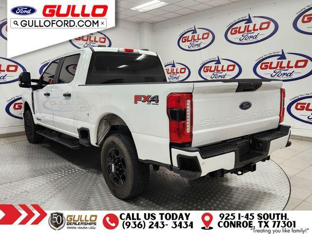 Photo of 2023 Oxford White Ford F-250