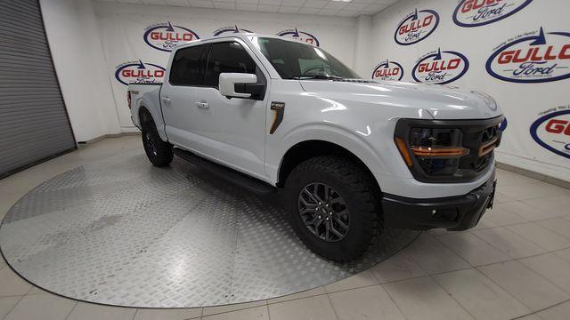 Photo of 2025 Space White Metallic Ford F-150