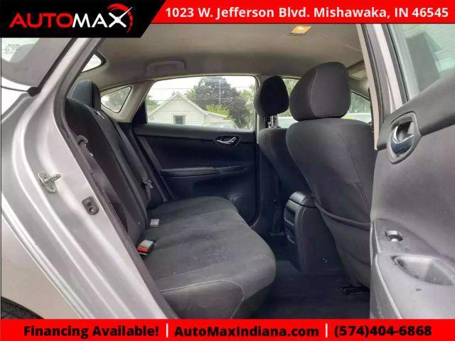 Photo of 2019 Silver Nissan Sentra