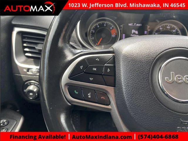 Photo of 2019 Gray Jeep Cherokee