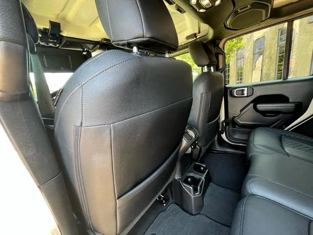 Photo of 2021 Beige Jeep Wrangler Unlimited