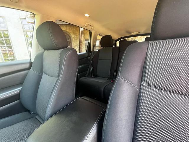 Photo of 2018 SILVER Nissan Pathfinder