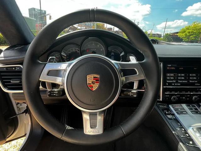 Photo of 2013 White Porsche Panamera