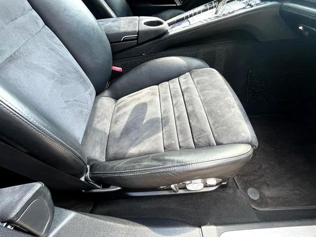 Photo of 2013 White Porsche Panamera