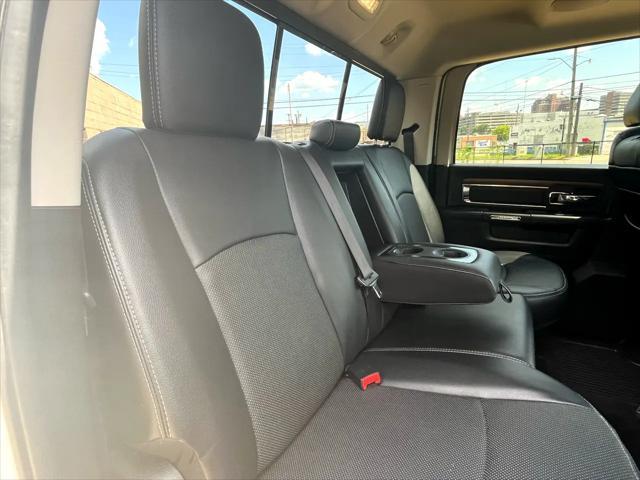 Photo of 2017 White RAM 2500