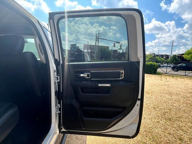 Photo of 2017 White RAM 2500