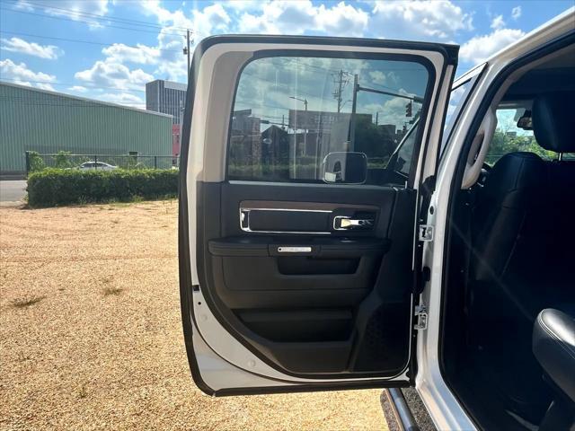Photo of 2017 White RAM 2500