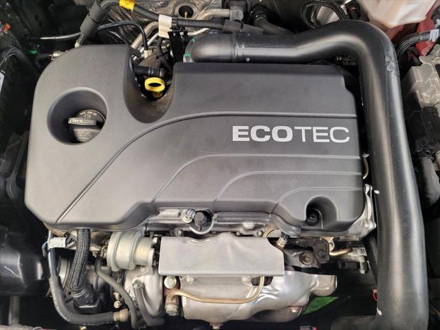 Photo of 2022 Iron Gray Metallic Chevrolet Equinox