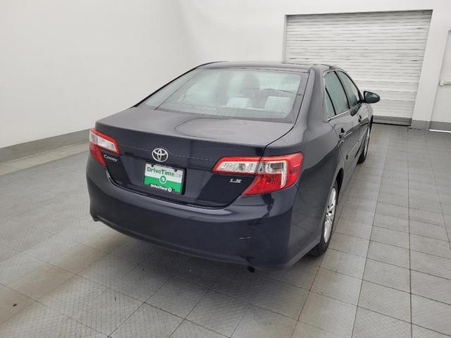 Photo of 2014 Parisian Night Pearl Toyota Camry