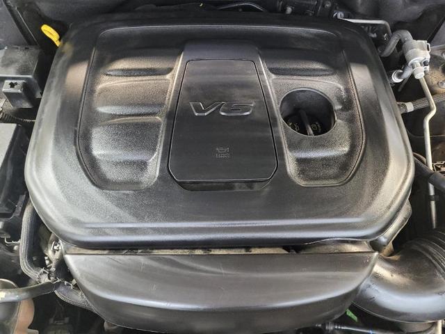 Photo of 2020 Diamond Black Crystal Pearlcoat Jeep Grand Cherokee