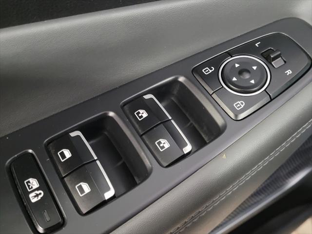Photo of 2023 Twilight Black Hyundai SANTA FE